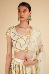 Ivory Scallop LehengaDSC00383