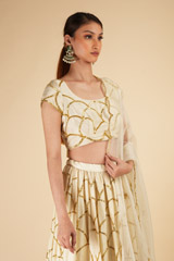 Ivory Scallop LehengaDSC00384