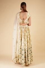 Ivory Scallop LehengaDSC00388