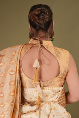 Beige and Off White Mekhela ChadorDSC08568