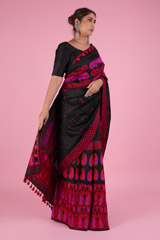 Black and Pink Mekhela ChadorDSC08617