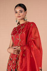Red Scallop Suit SetDSC09314
