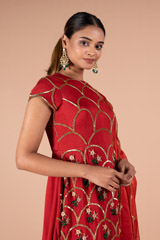 Red Scallop Suit SetDSC09322