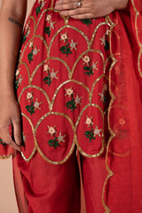 Red Scallop Suit SetDSC09326