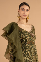 Green Embroiderd Wrinkled Sharara SetDSC01249