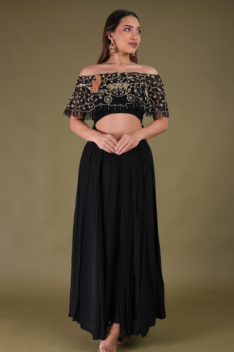 Off Shoulder Cape With Pants