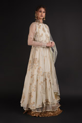 Ivory Embellished Anarkali SetDSC08052