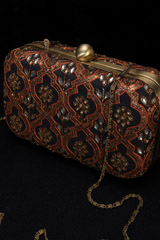 Black Honeycomb ClutchIMG_1234