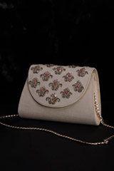 Embellished Silk Sling4702_video