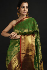 Green Floral Silk Saree_SUB1229
