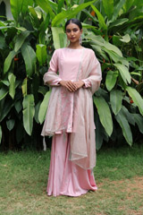 Patra Work Kurta Set