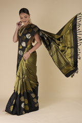 Black Toranj Silk Saree_DTR0222