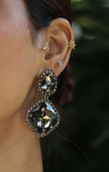 Dual Grey Crystal4977-1(1)