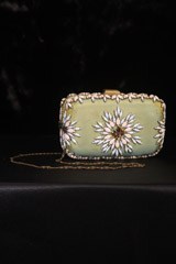 Green Crystal Clutch5214_video