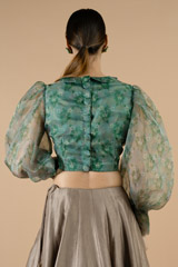 Green puffed sleeve blouse4