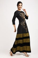 Black Aari Embroidered Gown_SUB0887