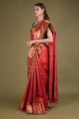 Red silk sareeDSC03778