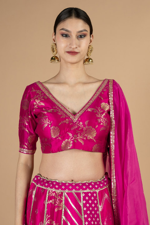 Rani pink banarasi lehenga setDSC08782