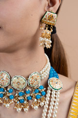 Blue Kundan Beaded SetDSC08374