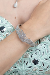 Zircon Studded Necklace SetDSC08676