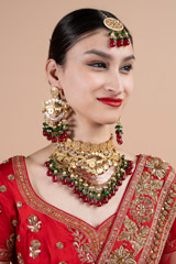 Gold Beaded Necklace Set