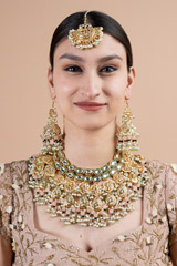 Peach and Gold Kundan Necklace SetDSC08253