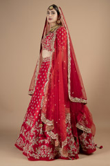 Red bridal embroidered lehenga with scalloped dupattaDSC08938