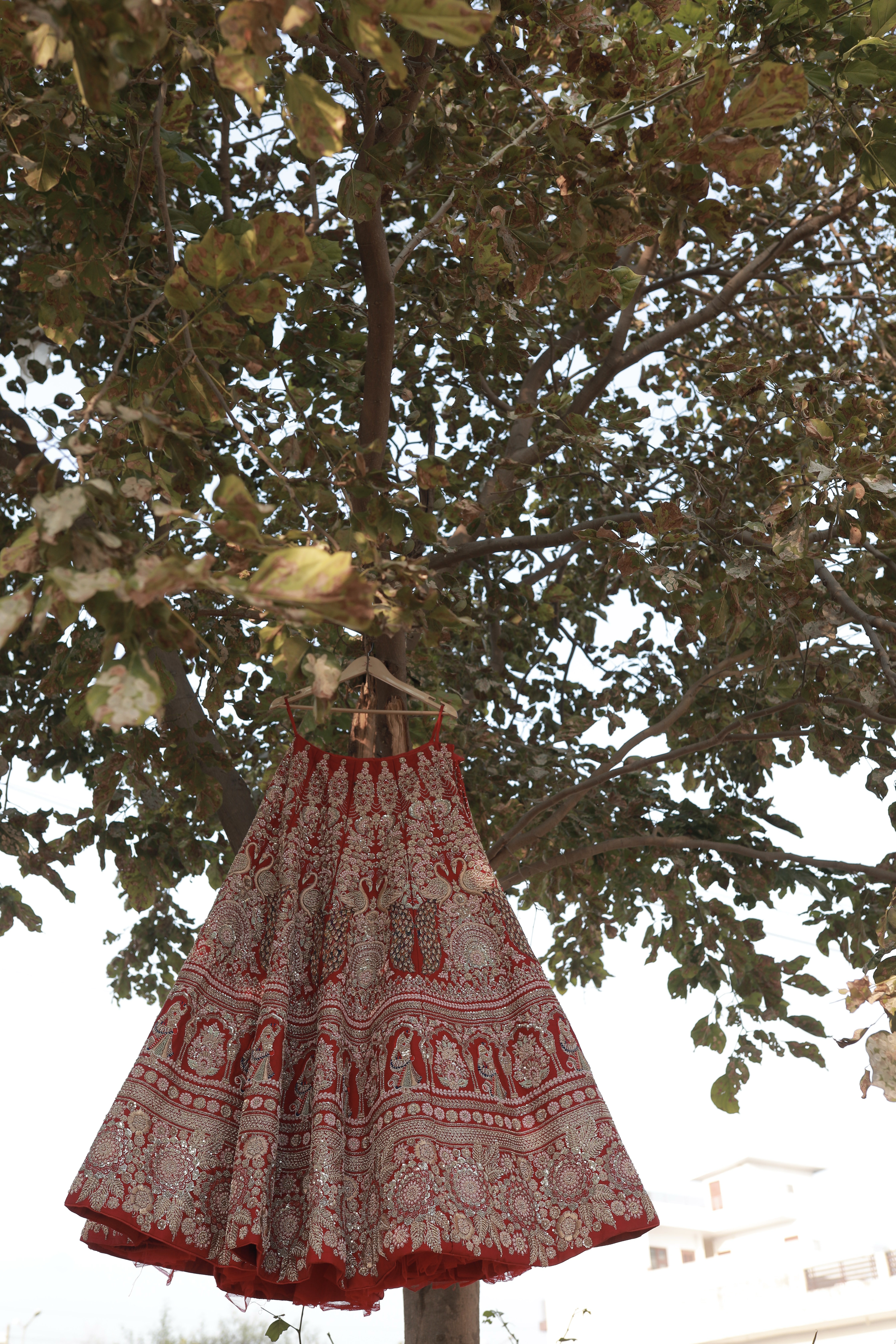 Bridal Heavy Embroidered Lehenga6