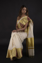 Cream Cotton Saree With Motifs_DTR0347