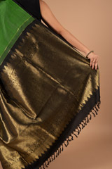 Black and Green Silk SareeDSC00076