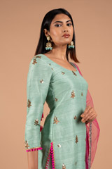 Tiffany Kurta with Organza GhararaDSC09075