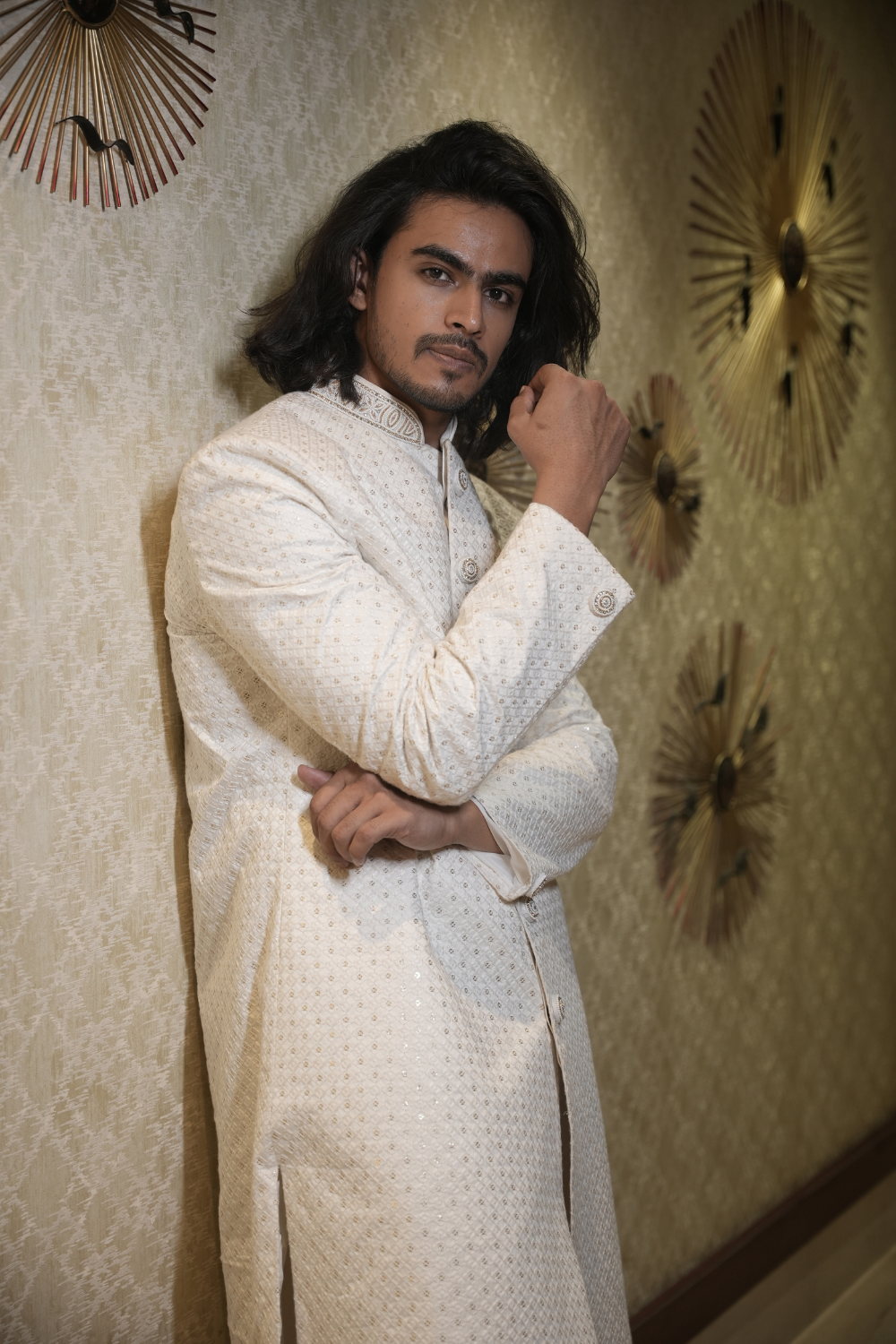Pristine White Sherwani Set WIth Sequin Embellishment3