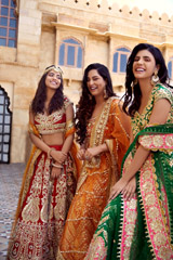 Emerald Green Embellished Anarkali3