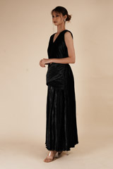 Black Pleated GownDSC08086