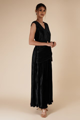 Black Pleated GownDSC08088