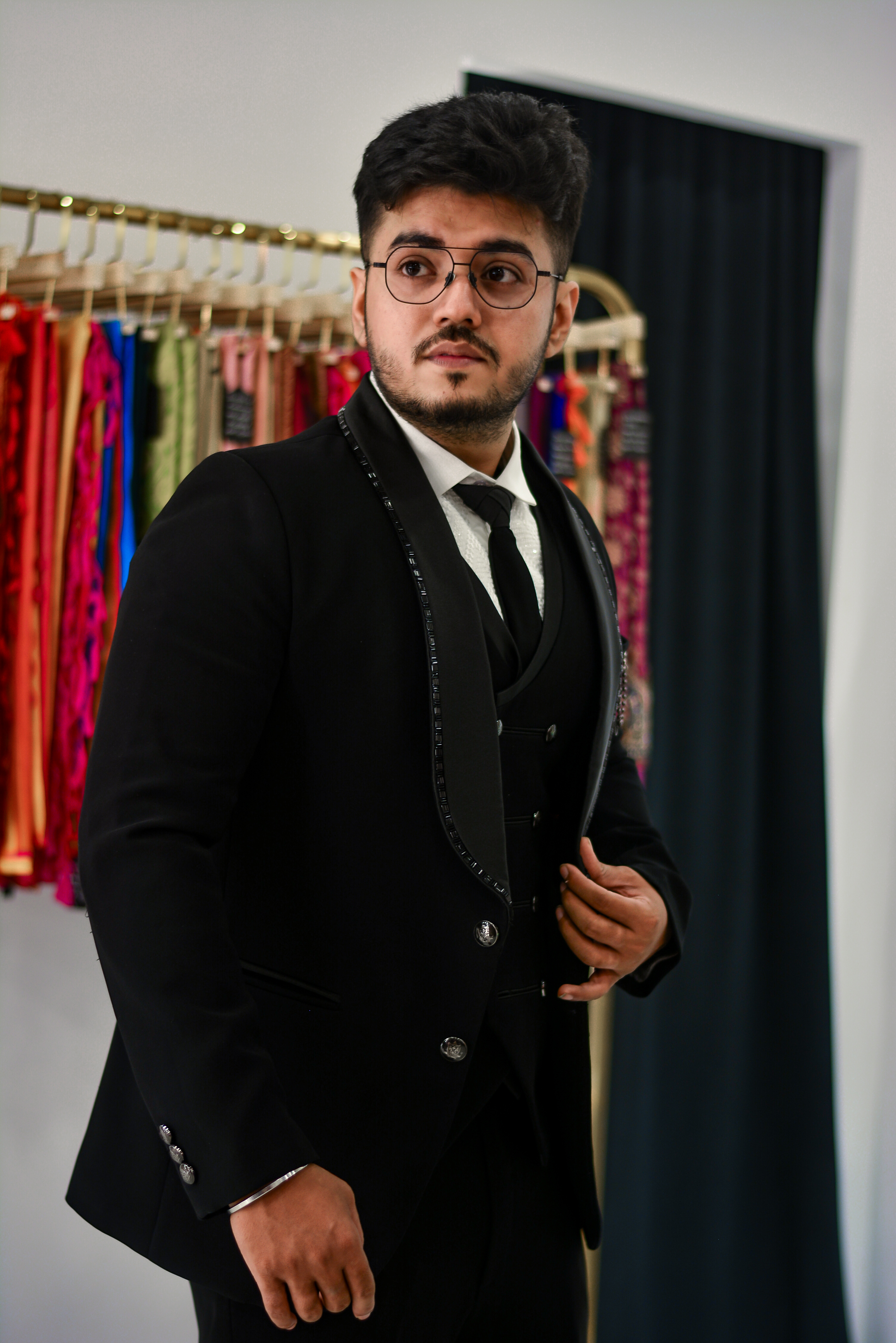 Midnight Black 5-Piece Suit Set with Beaded Embellishment1