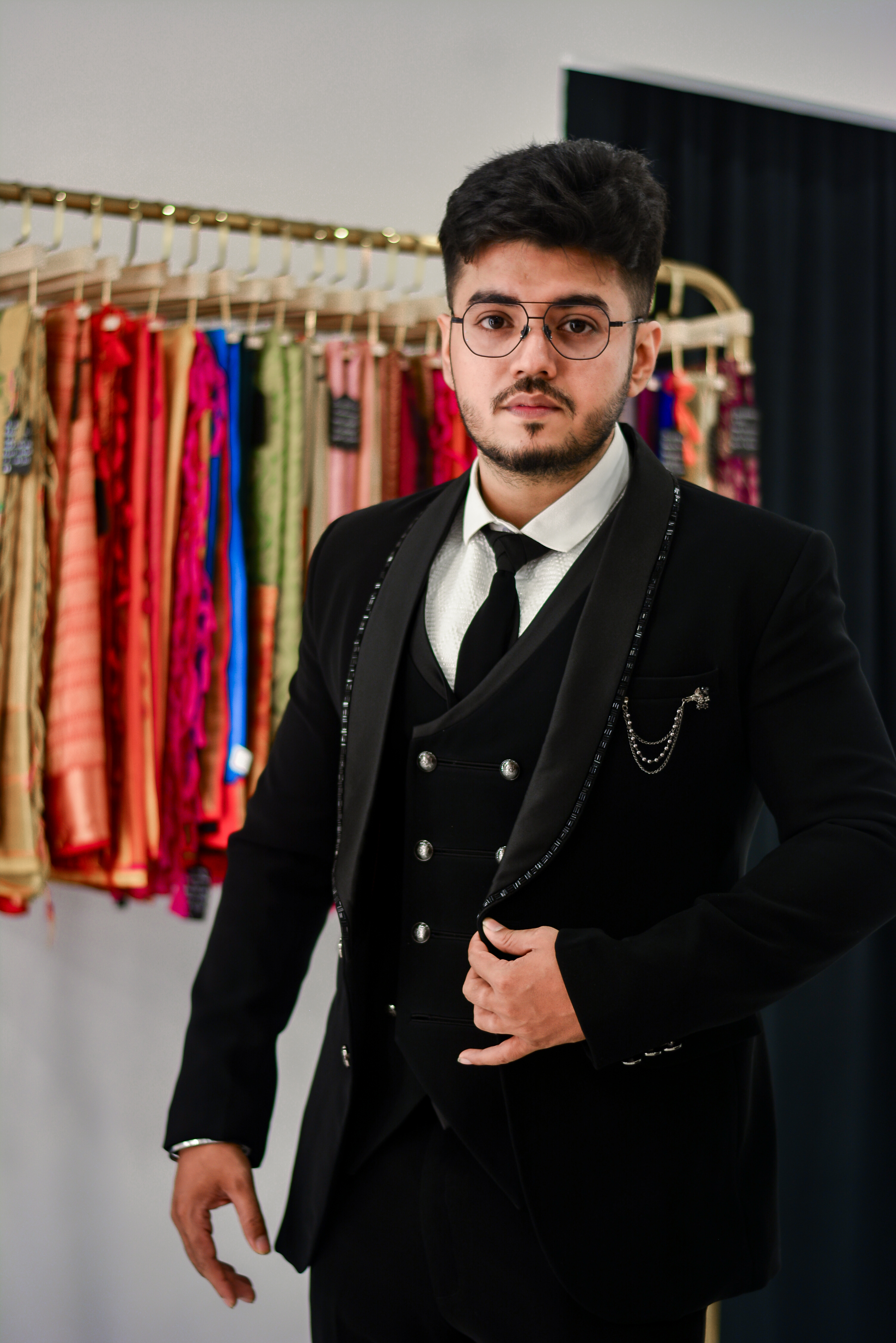 Midnight Black 5-Piece Suit Set with Beaded Embellishment2