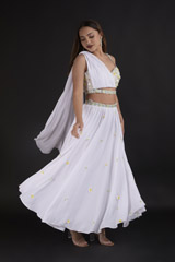 White 3D Floral Drape Top Bottom Set_DTR2049