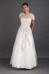 White Tulle Floral Embroidery Gown982_video