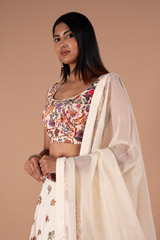 Ivory Embroidered LehengaDSC00262